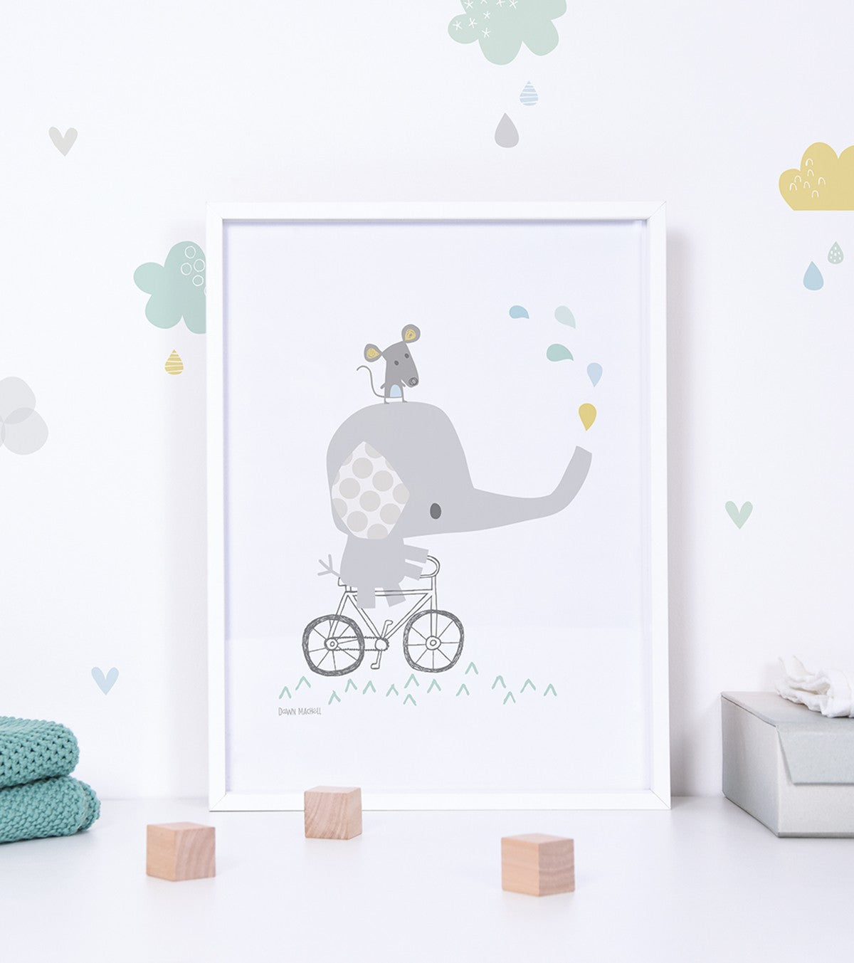 SMILE IT'S RAINING - Poster per bambini - Elefante in bicicletta